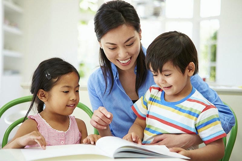 Những rủi ro tiềm ẩn khi ba mẹ phát âm chưa chuẩn tự dạy con