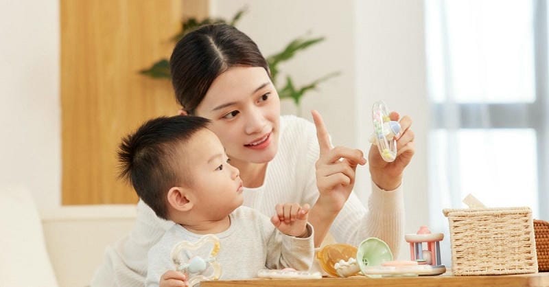 Biến Cả Ngôi Nhà Thành Một Sân Chơi Ngôn Ngữ